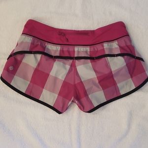 Lululemon speed shorts, size 6 pink checkered